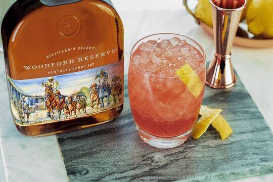 Woodford Reserve Kentucky Straight Bourbon Whiskey Kentucky Derby Edition