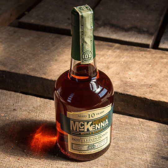 Henry Mckenna 10 Year Old Bottled In Bond Single Barrel Bourbon