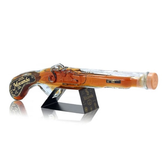 Mocambo Rum Buccaneer Pistol And Glasses Gift Pack