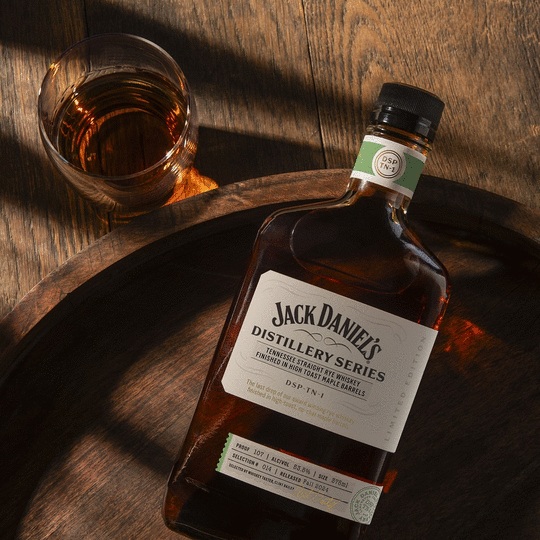 Jack Daniels Distillery Series 14 High Toast Maple Barrel Tennessee Rye Whiskey