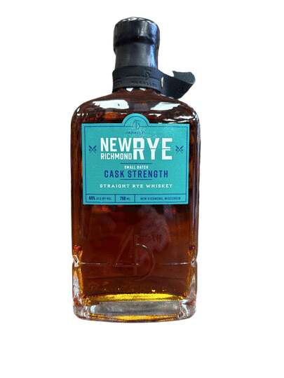 45th Parallel Distillery New Richmond Small Batch Cask Strength Straight Rye Whiskey