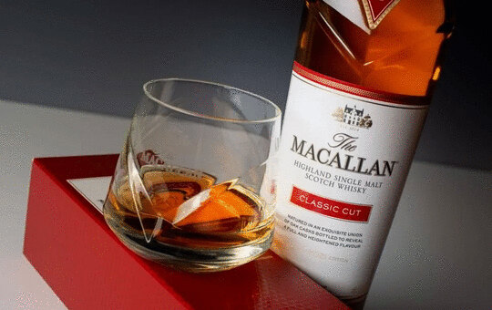 The Macallan Classic Cut Limited Edition Single Malt Scotch Damaged Box
