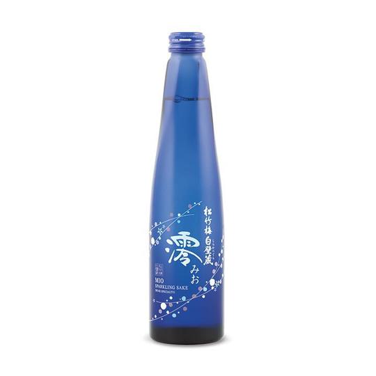 Shirakabe Gura Sho Chiku Bai Mio Sparkling Sake